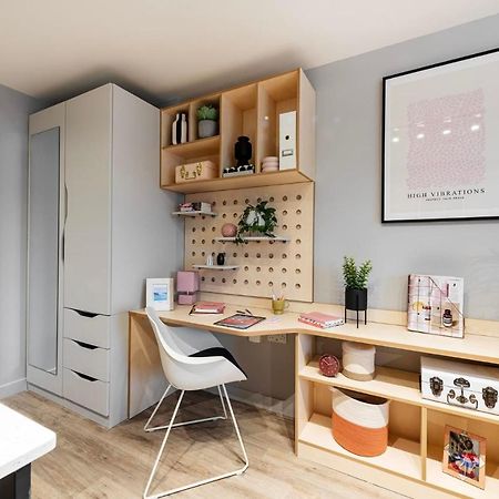 Modern Studios At Huxley Studios In The Heart Of Edimburgo Esterno foto